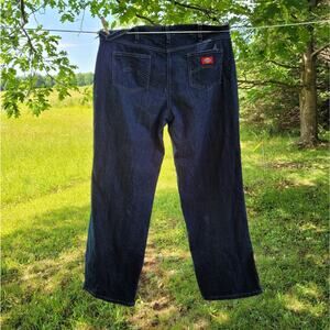 Dickies 6 Pocket Women's Utility Jeans Straight Leg Medium Wash size 18